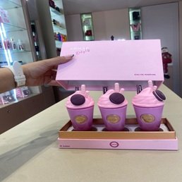 Home skin whitening toner